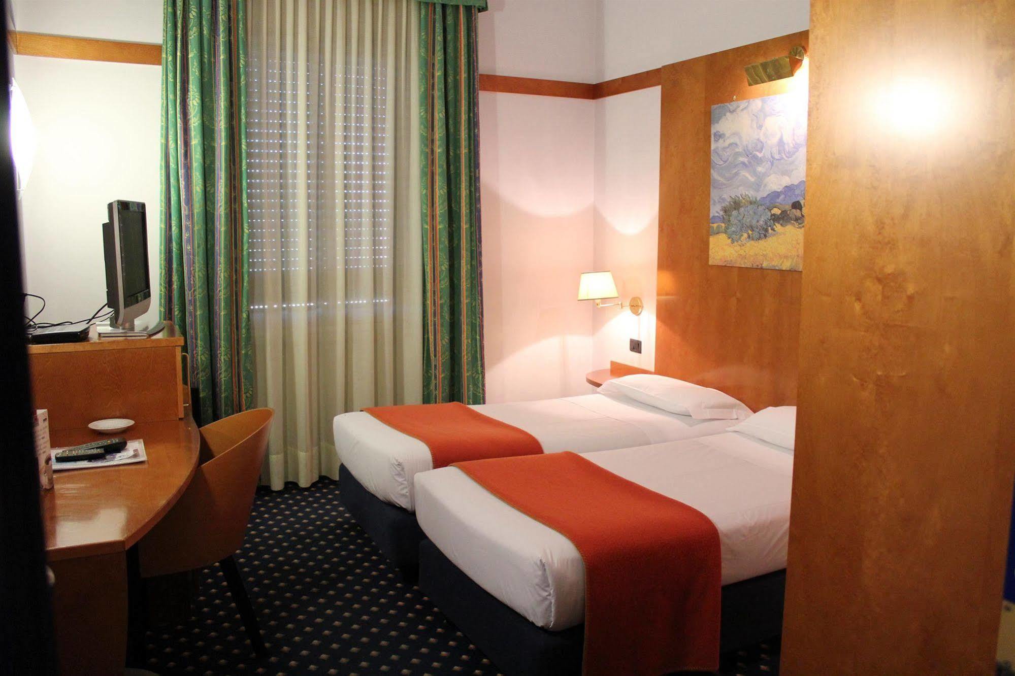 Hotel San Marco&Formula Club Noceto Esterno foto
